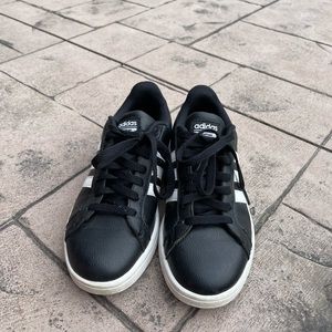 Adidas cloud foam sneakers